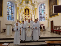  Ustanowienie lektorów 